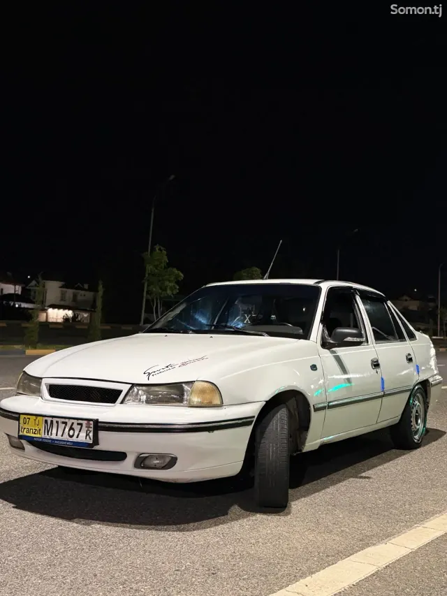 Daewoo Nexia 1997 · 1.6 MT