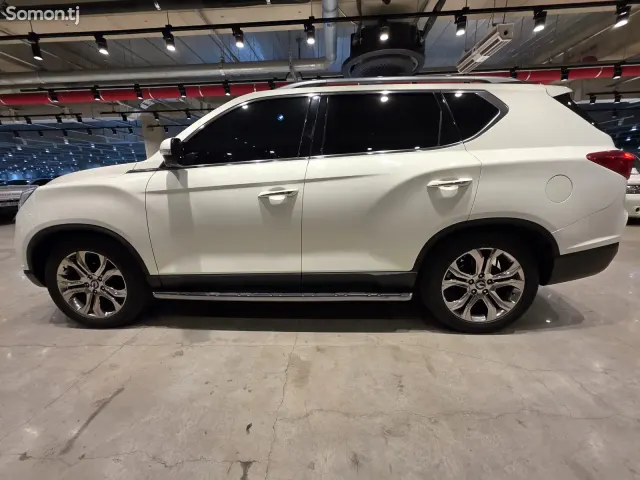 Ssang Yong Rexton 2018 · 2.2 AT