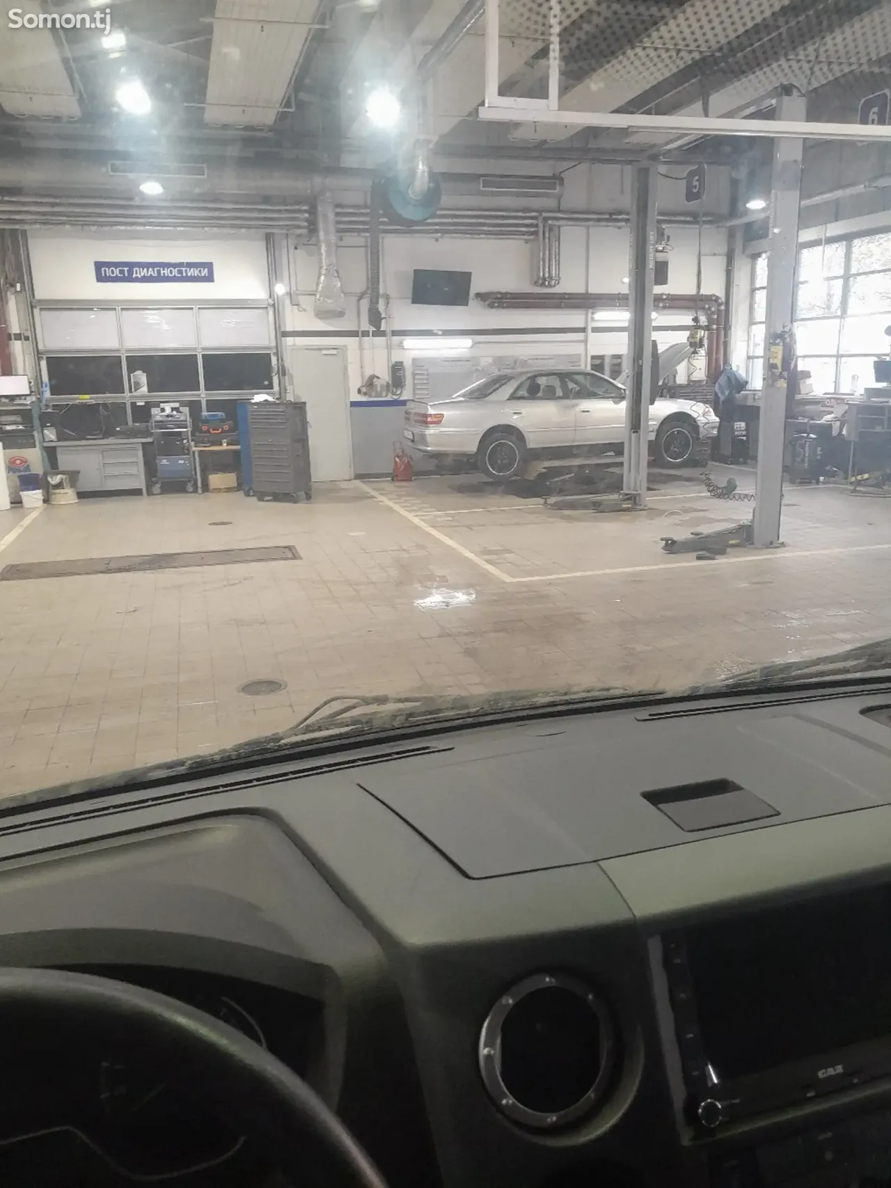Toyota Mark II 1997 · 2.4 AT