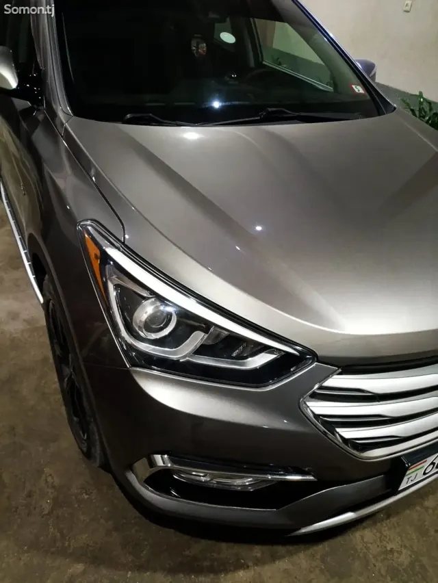 Hyundai Santa Fe 2018 · 2.0 AT