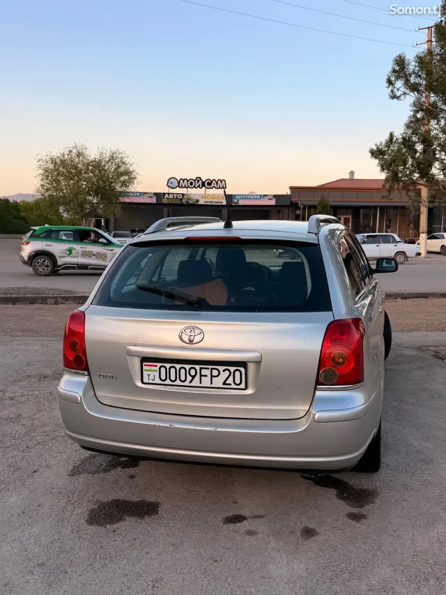 Toyota Avensis 2007 · 1.8 MT