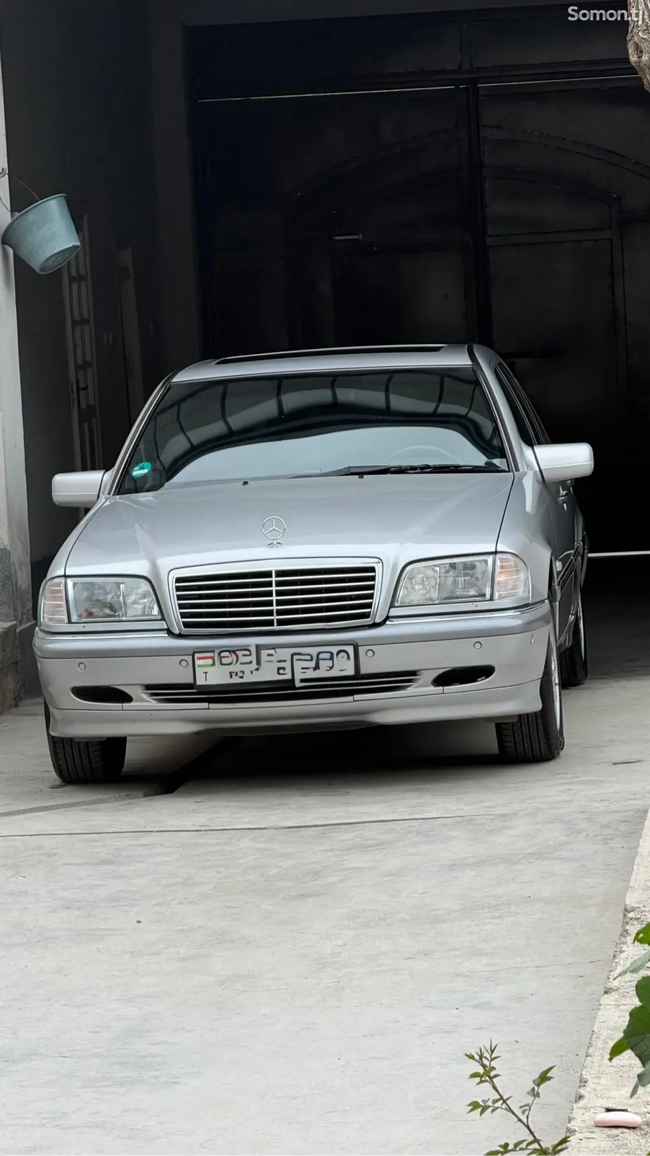 Mercedes-Benz C class 1999 · 2.0 AT