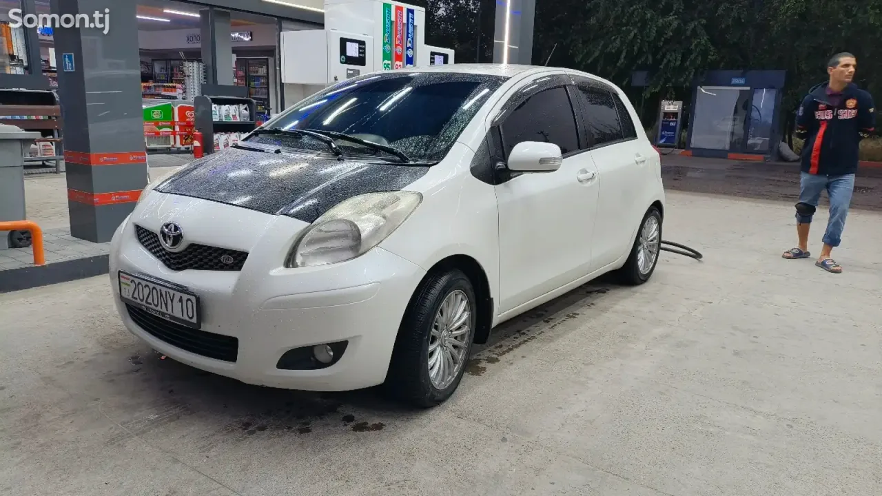 Toyota Vitz 2008 · 1.5 AT