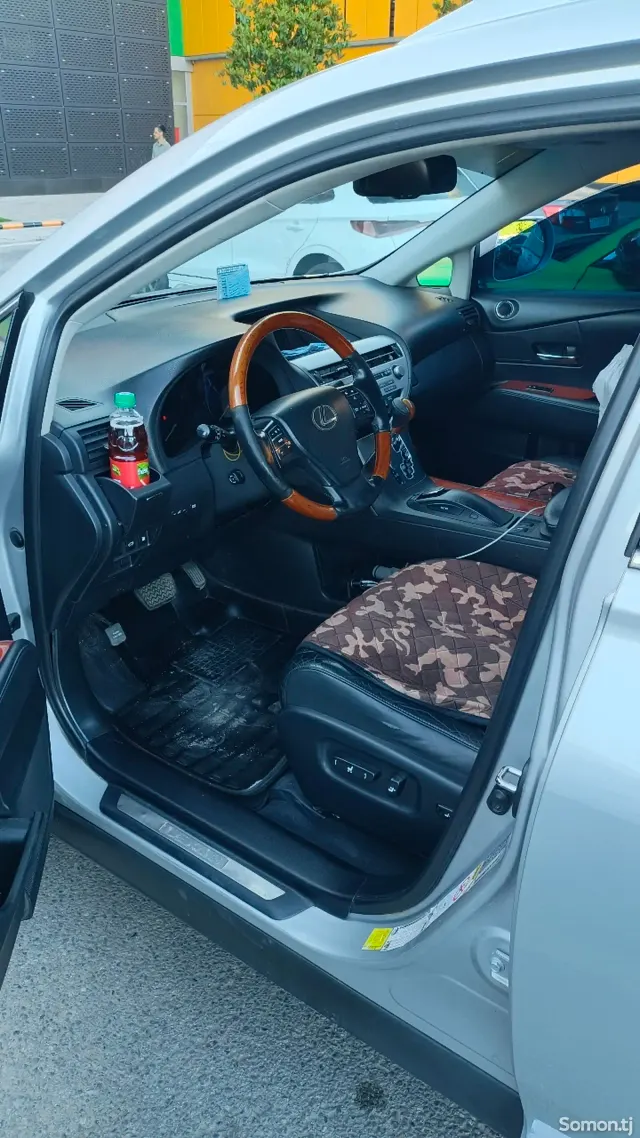 Lexus RX series 2012 · 4.5 AT