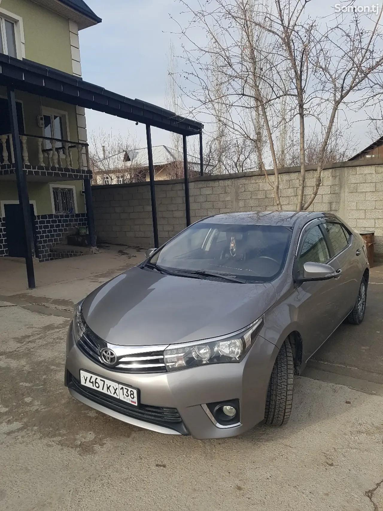 Toyota Corolla 2013 · 1.6 AT