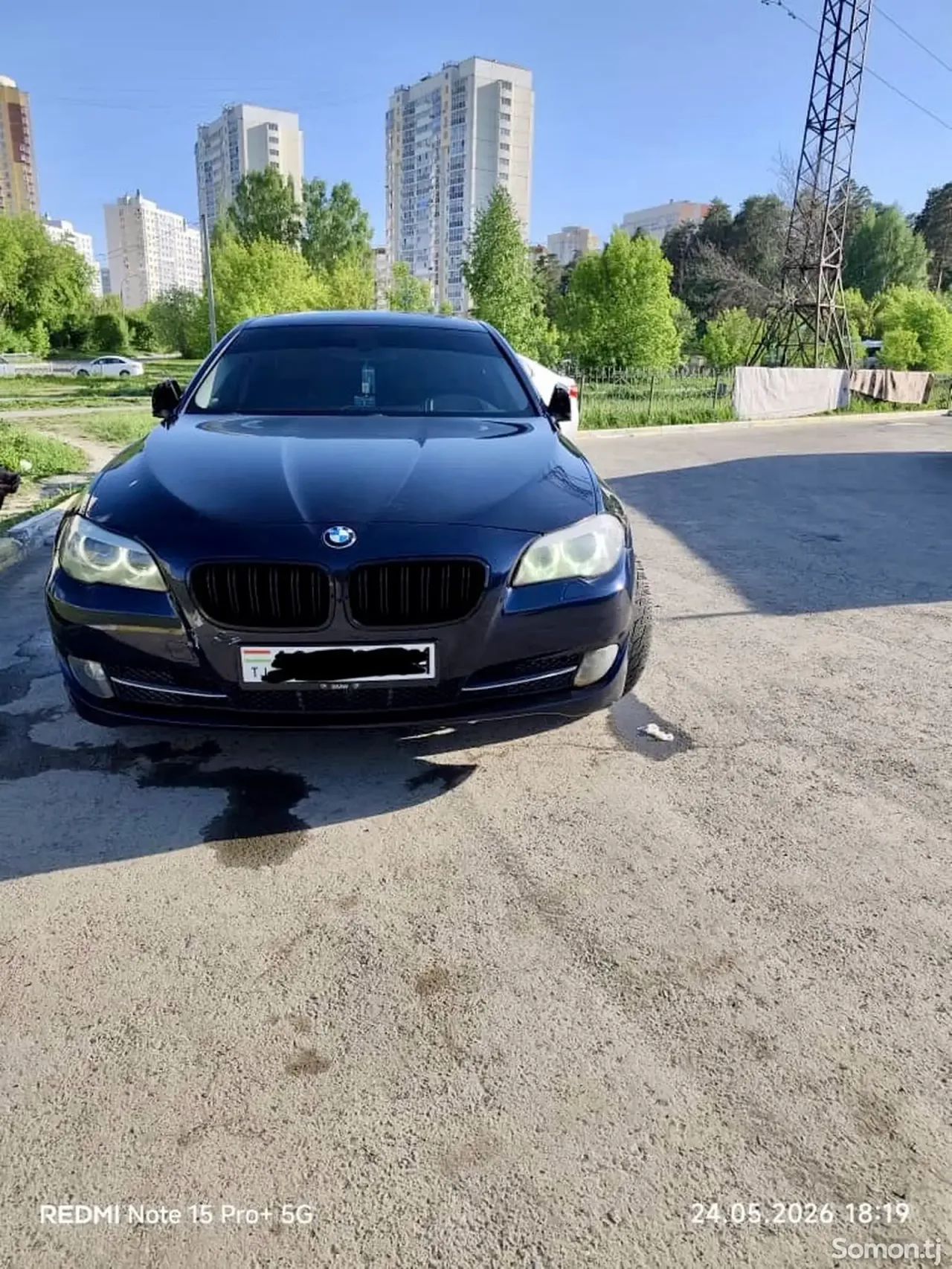BMW 6 series 2011 · AT