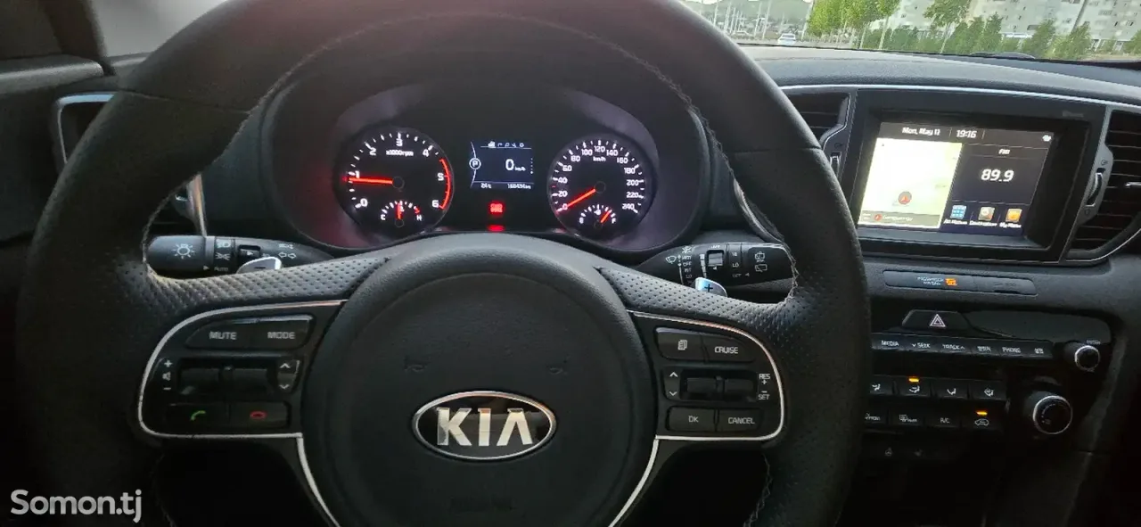 Kia Sportage 2016 · 2.0 AT