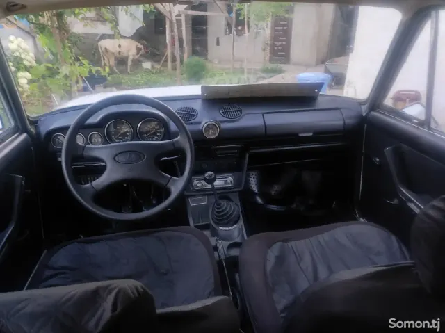 Lada (ВАЗ) 2106 1997 · 1.5 MT