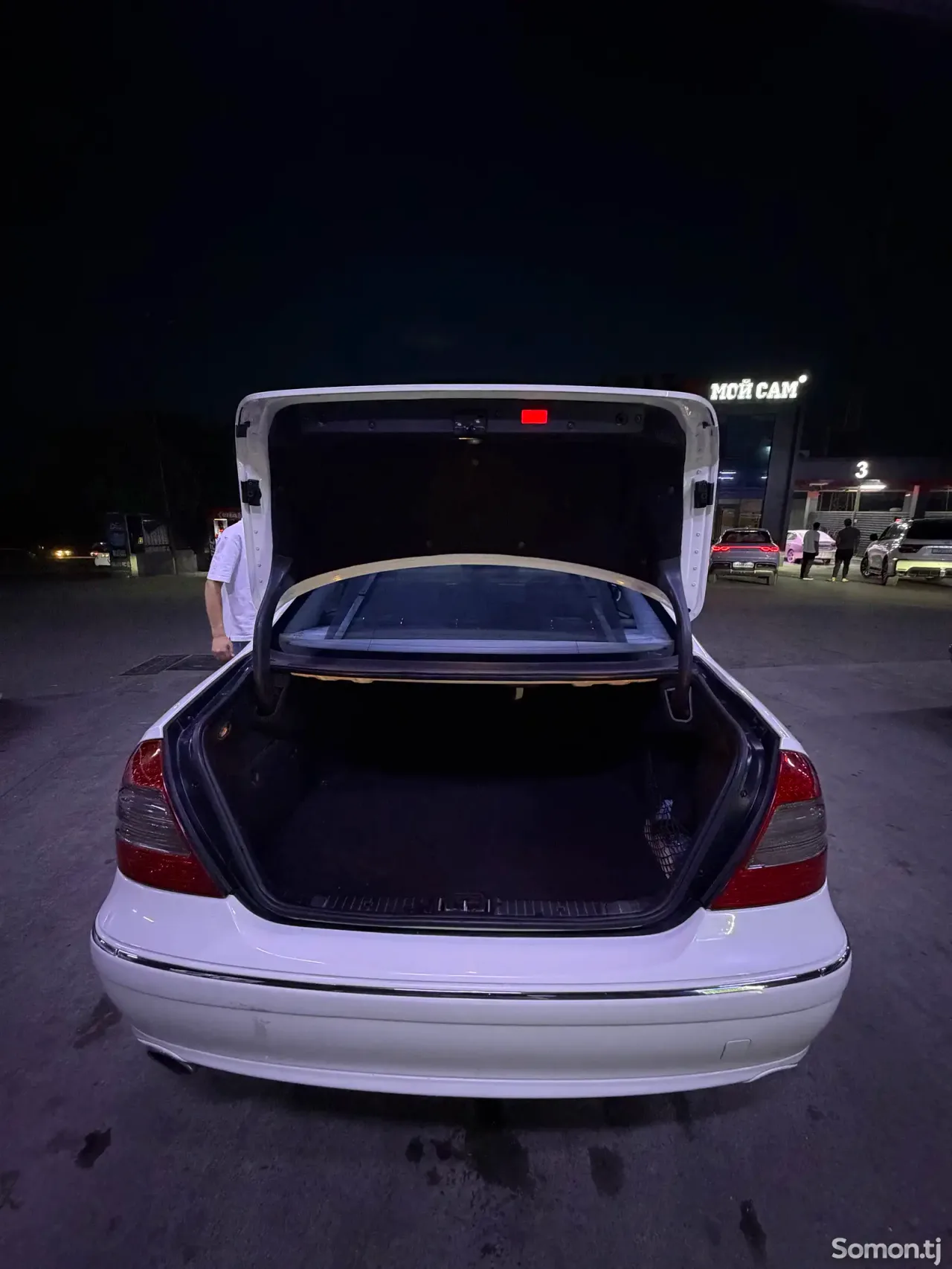 Mercedes-Benz E class 2008 · 3.5 AT