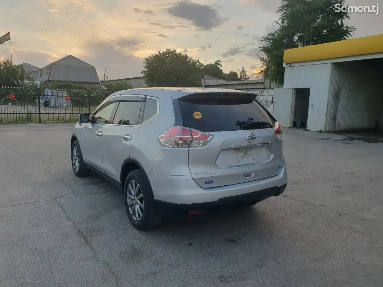 Nissan X-Trail 2014 · 2.0 AT