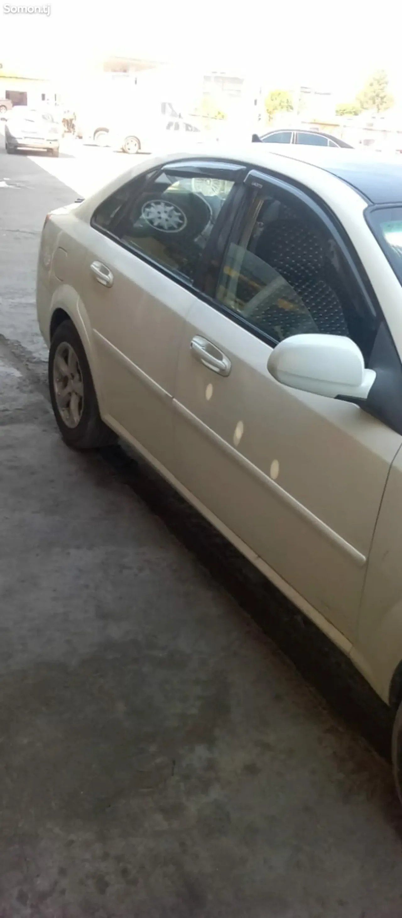 Chevrolet Lacetti 2008 · 1.6 AT