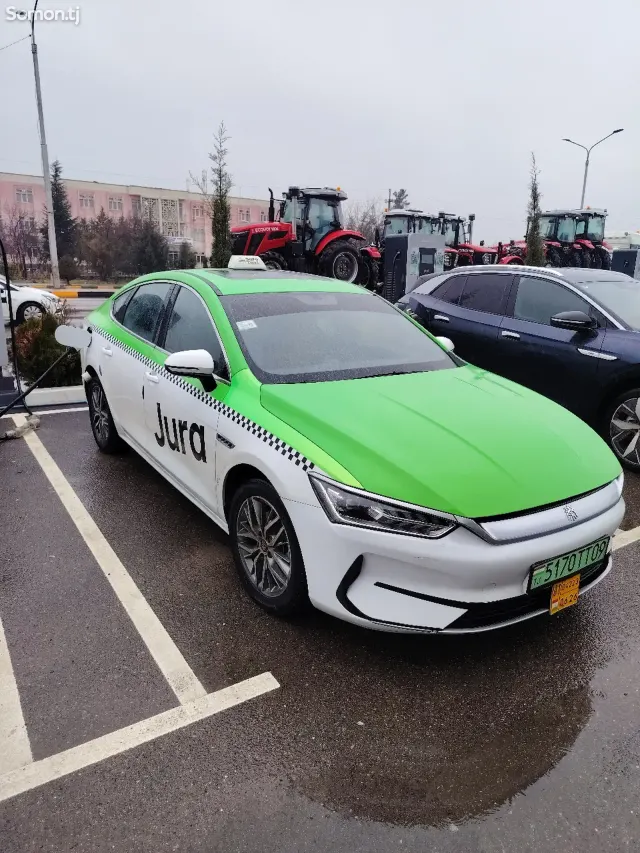 BYD Qin Plus 2023 · 2.0 AT