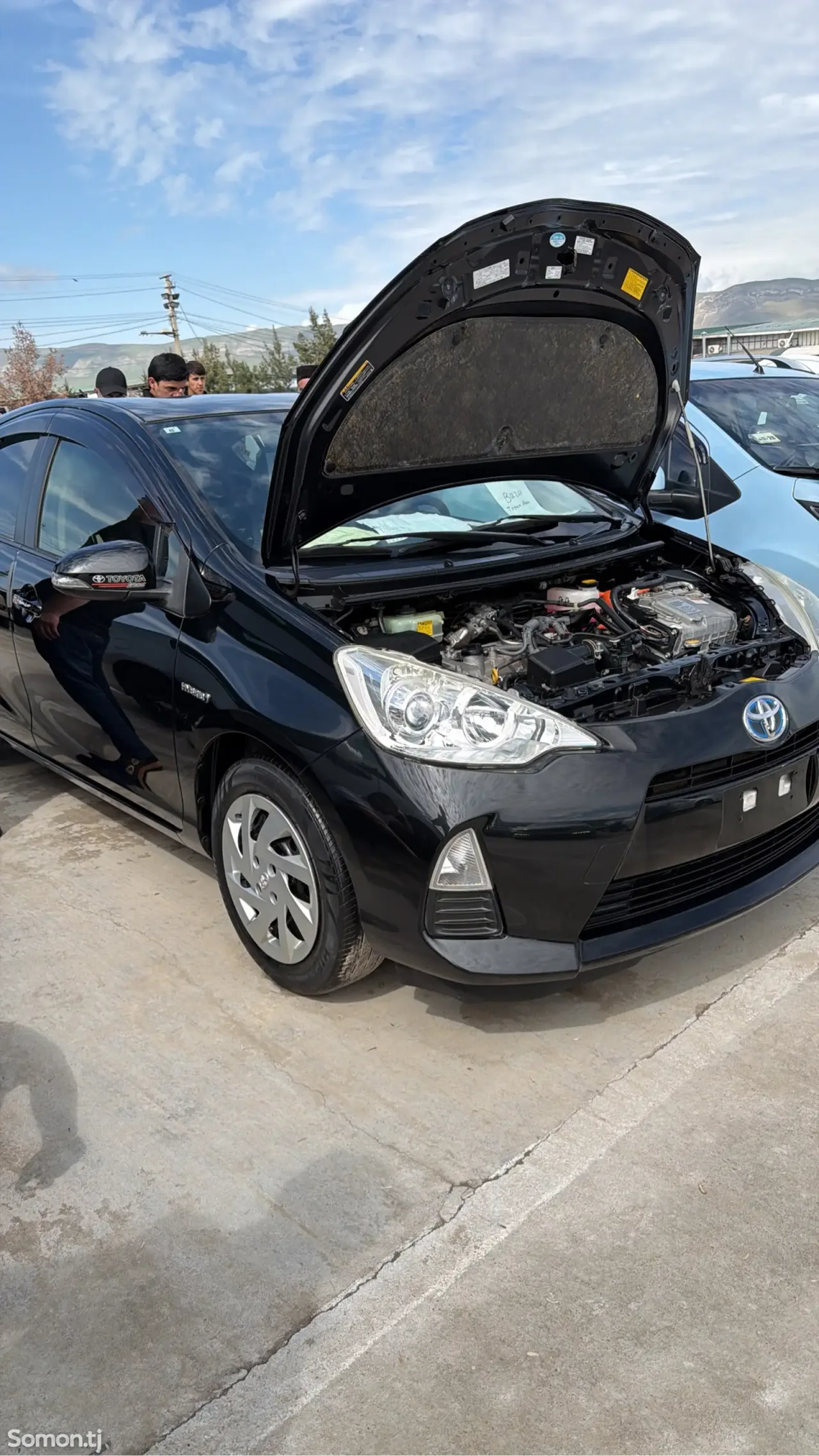Toyota Prius 2010 · 1.8 AT