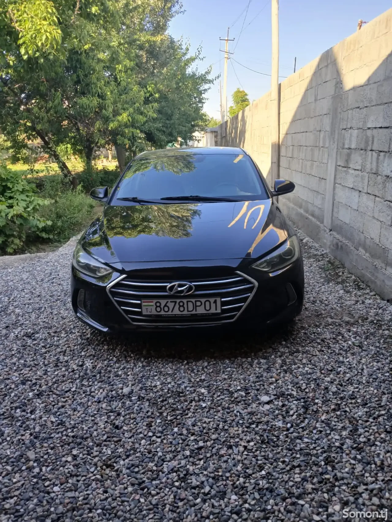 Hyundai Elantra 2017 · 2.0 AT