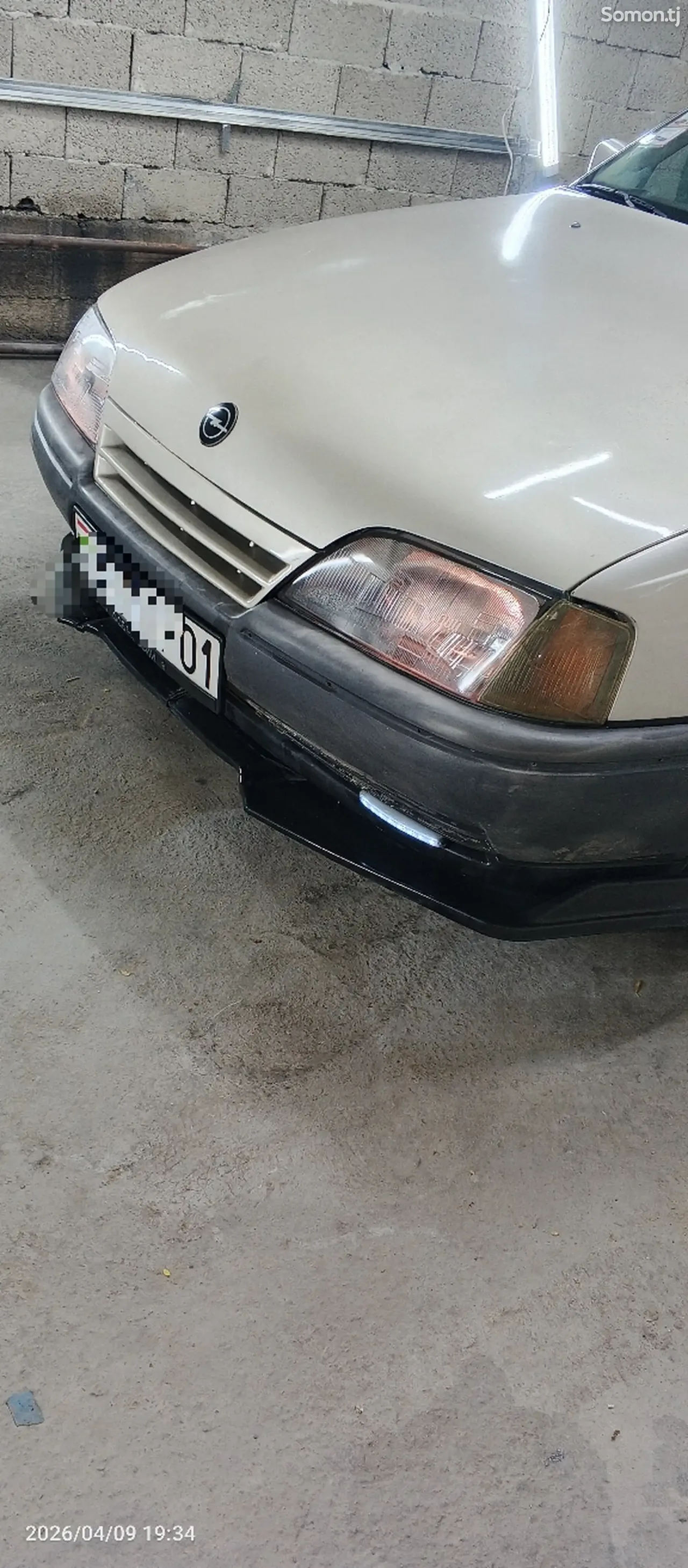 Opel Omega 1993 · 2.6 AT