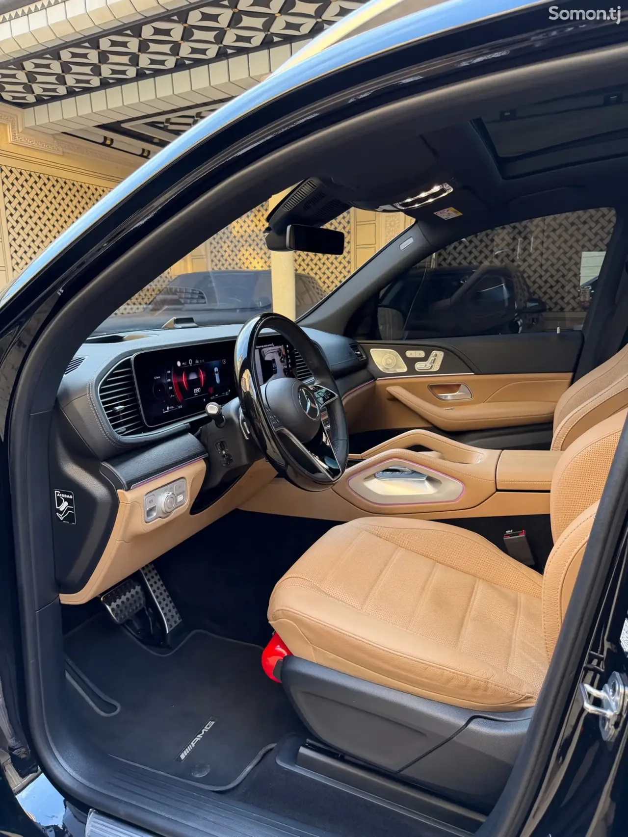 Mercedes-Benz GLS 2024 · 5.8 AT