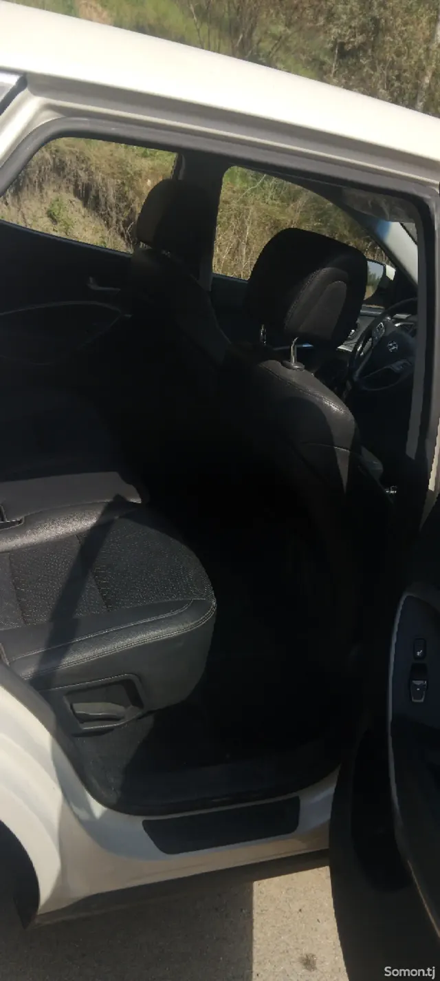 Hyundai Santa Fe 2015 · 2.0 AT
