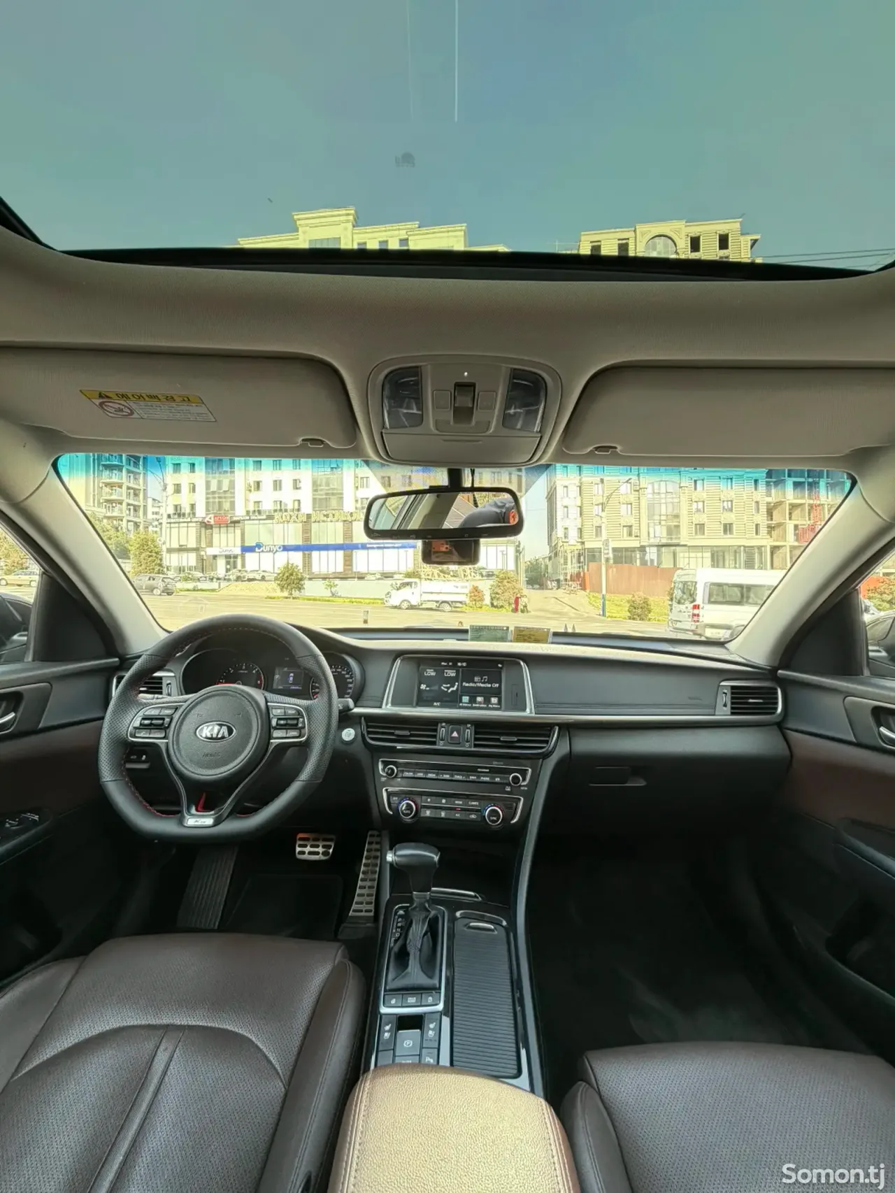 Kia K5 2015 · 1.7 AT