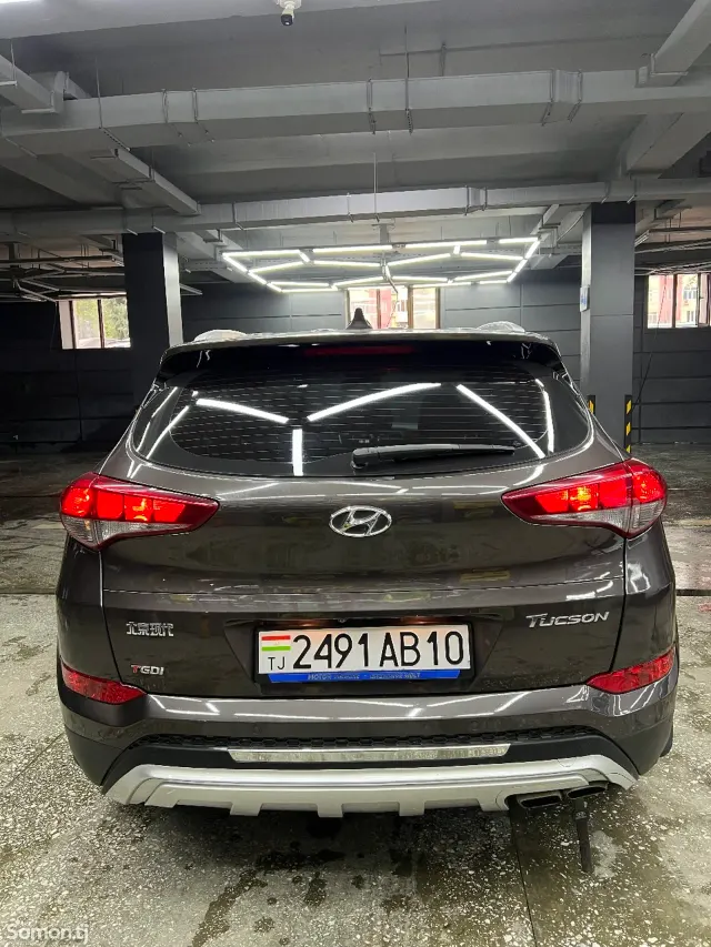 Hyundai Tucson 2017 · 1.6 AT
