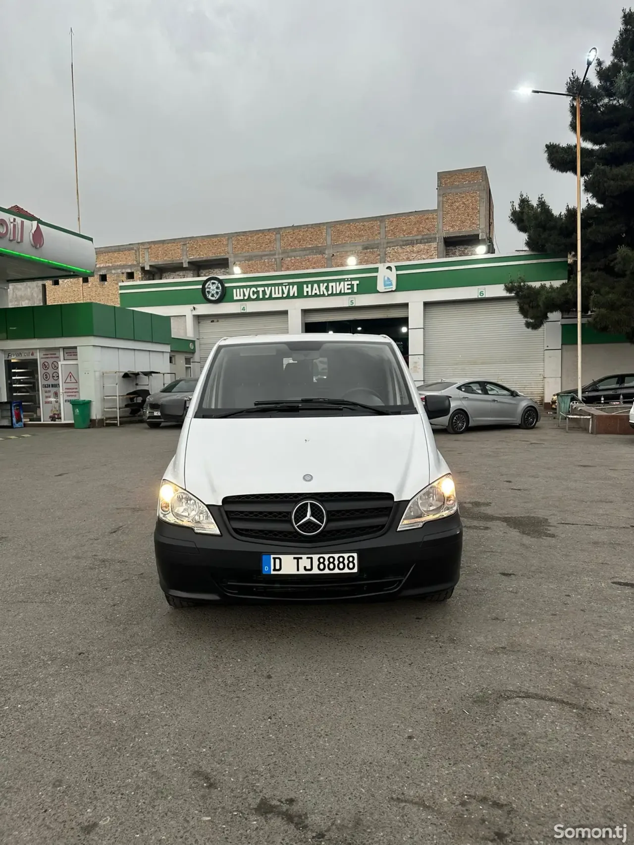 Mercedes-Benz Viano 2014 · 2.2 MT