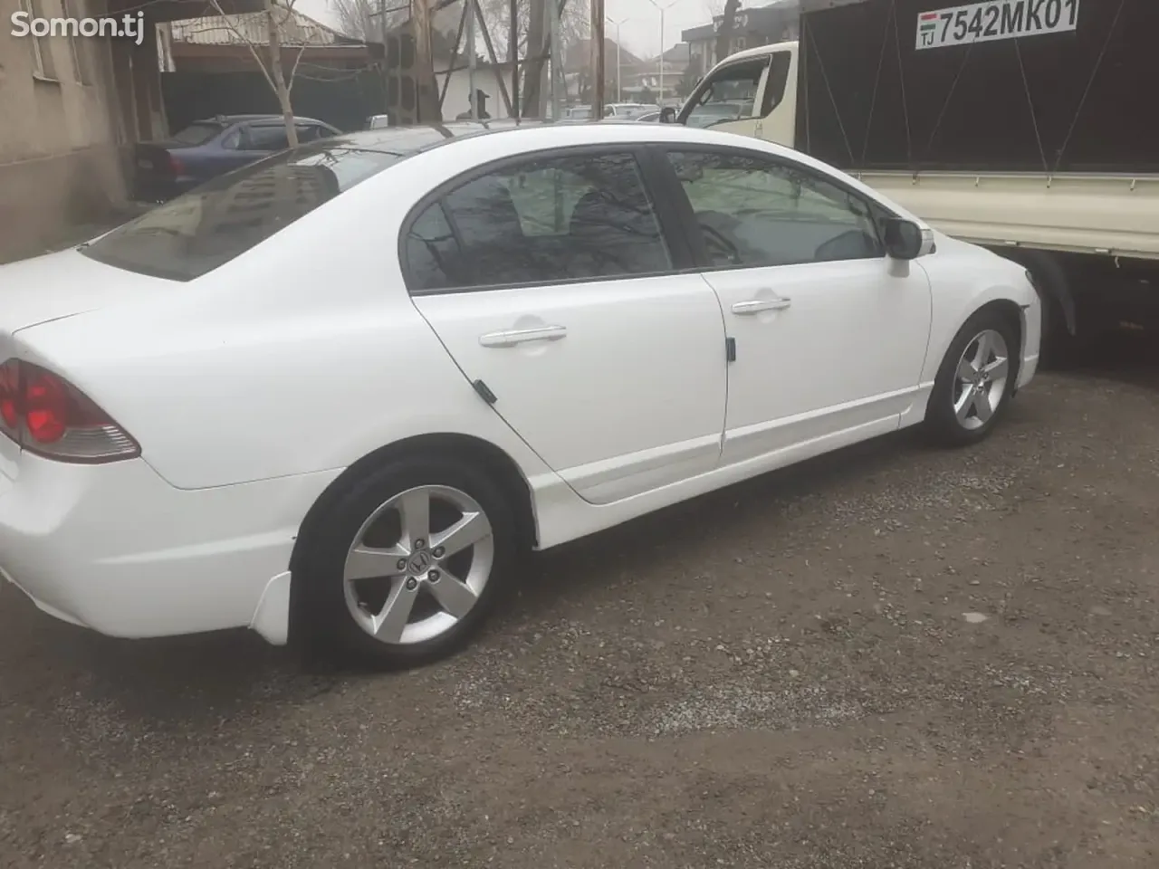 Honda Civic 2008 · 1.8 AT