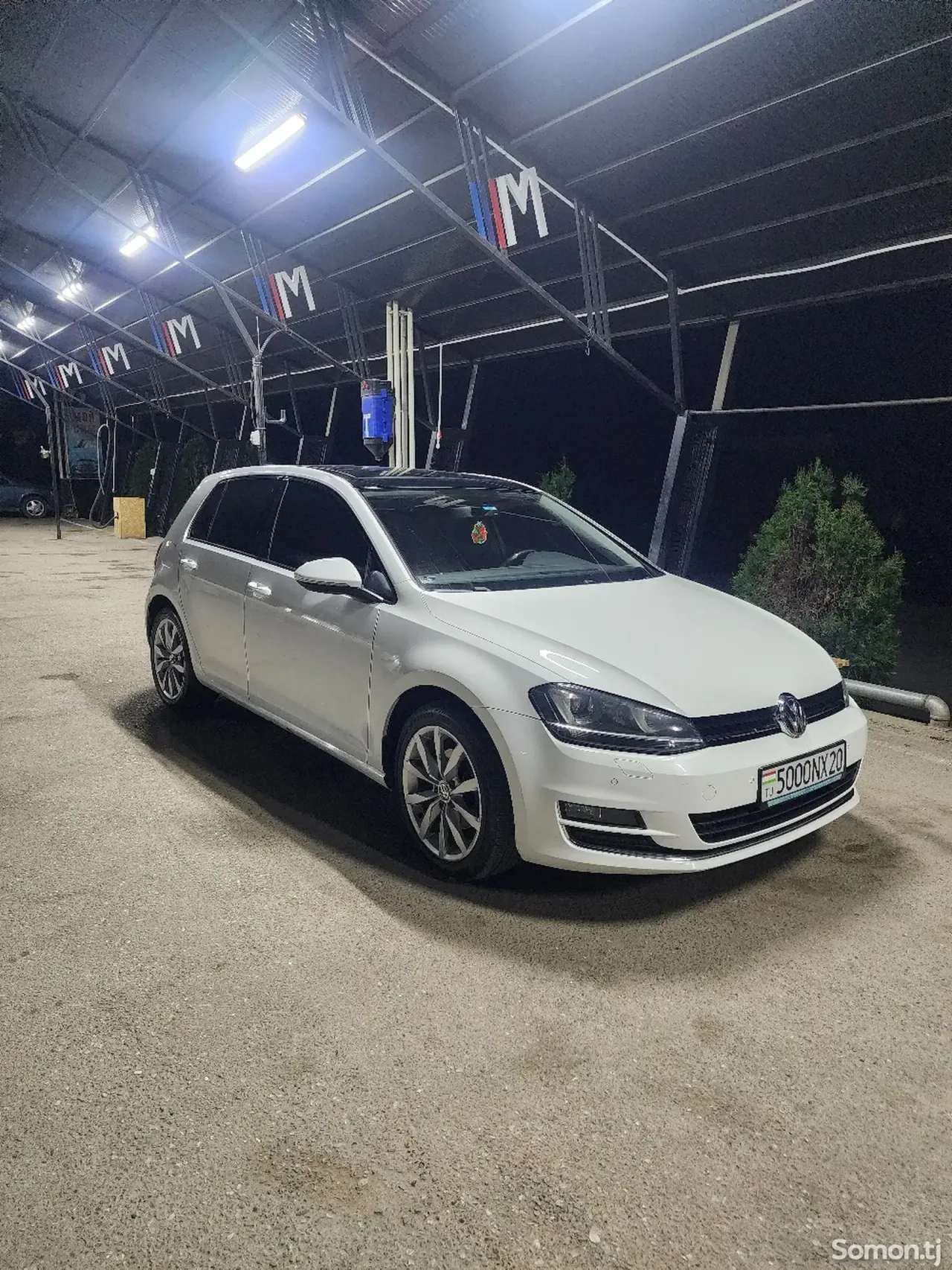 Volkswagen Golf 2015 · 2.0 AT