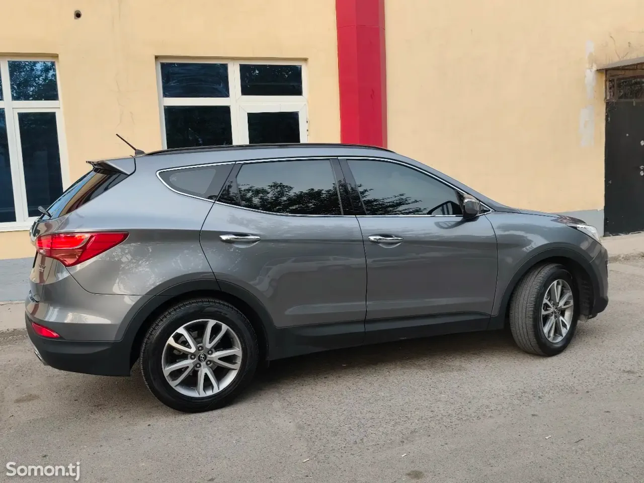 Hyundai Santa Fe 2014 · 2.0 AT