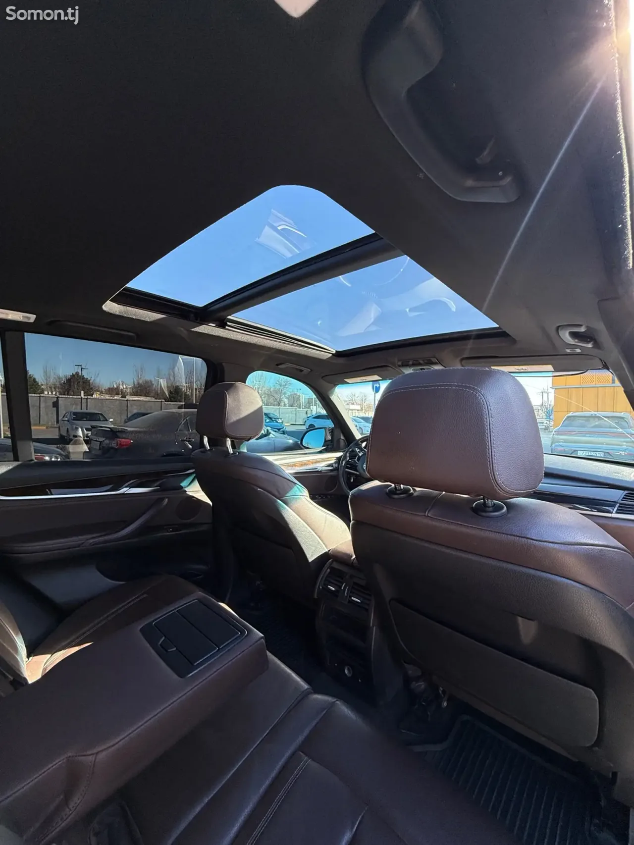 BMW X5 2015 · 3.5 AT