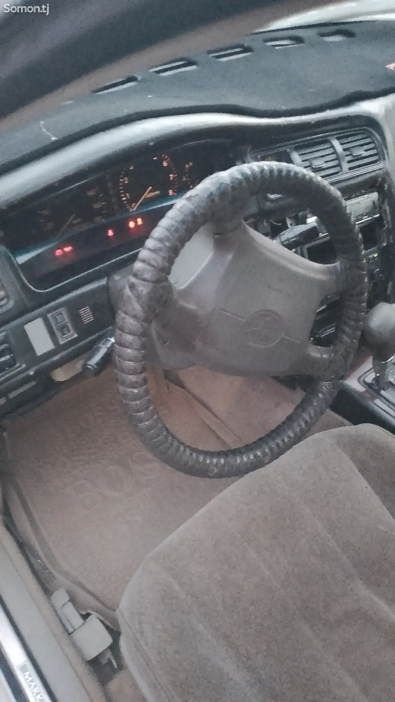 Toyota Corona Mark II 1999 · 2.0 AT
