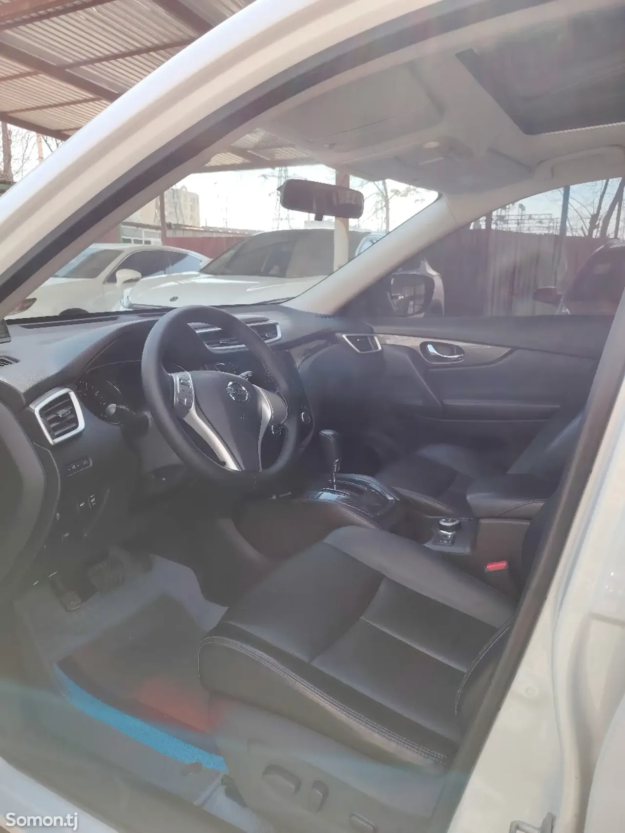 Nissan X-Trail 2014 · 2.5 AT