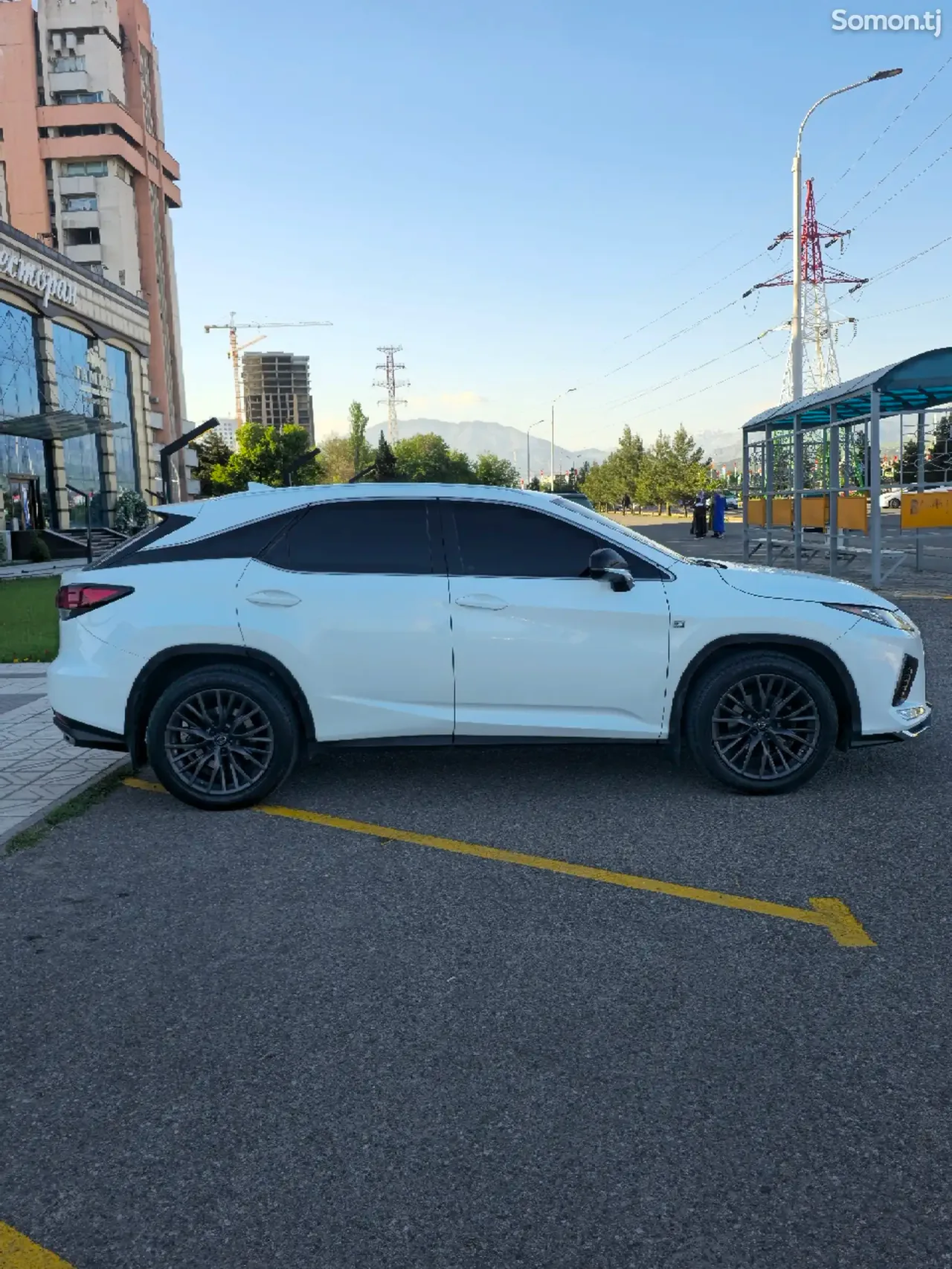 Lexus RX series 2022 · 3.5 AT