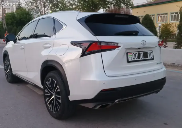 Lexus NX series 2017 · 2.0 AT
