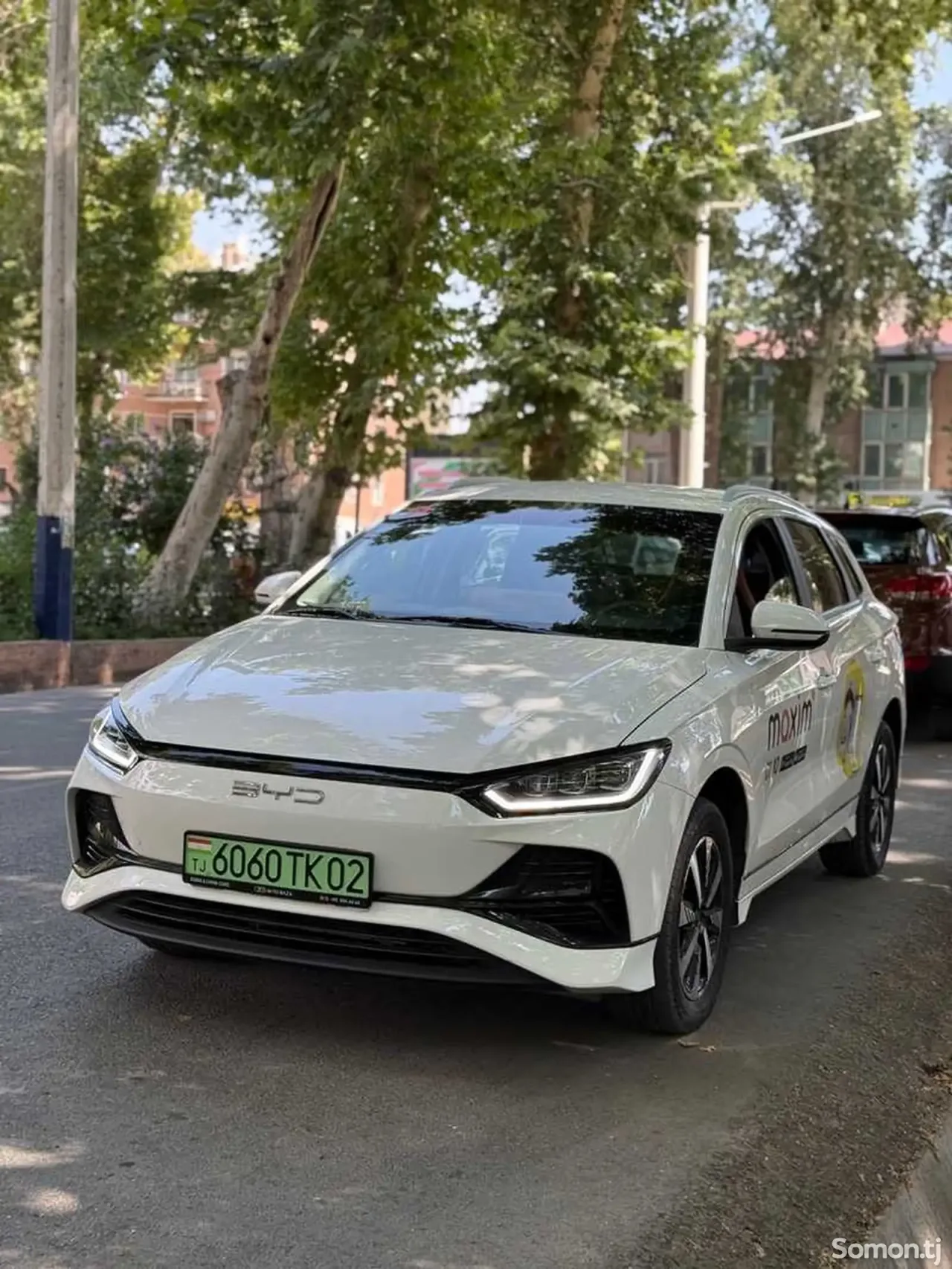 BYD E2 2024 · 1.6 AT
