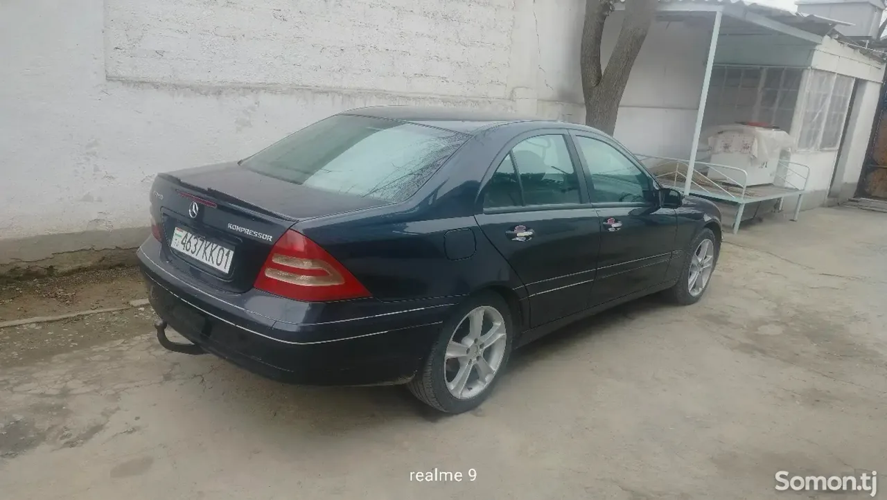 Mercedes-Benz S class 2005 · 1.8 MT