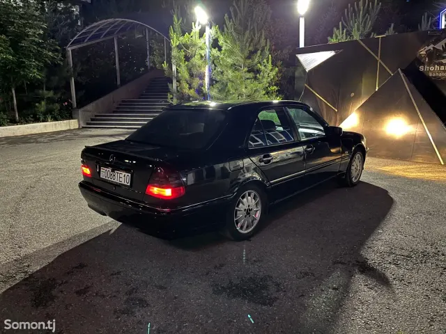 Mercedes-Benz C class 1998 · 1.8 MT