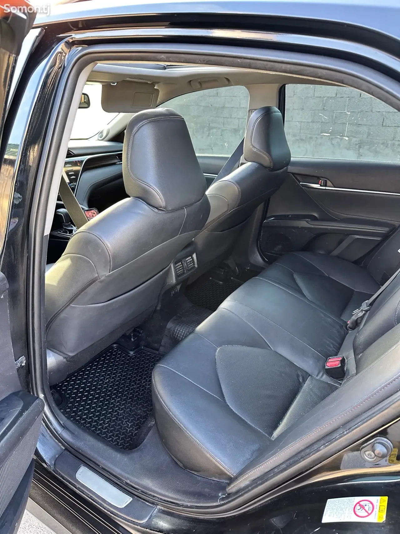 Toyota Camry 2017 · 2.5 AT
