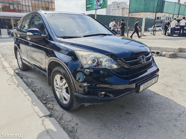 Honda CR-V 2011 · 2.0 MT