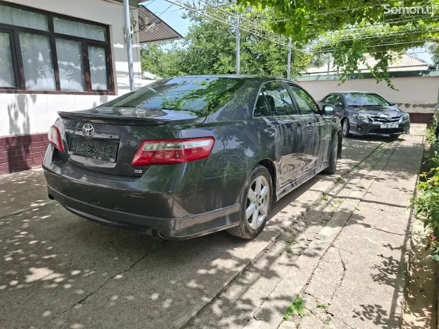 Toyota Camry 2009 · 2.4 AT