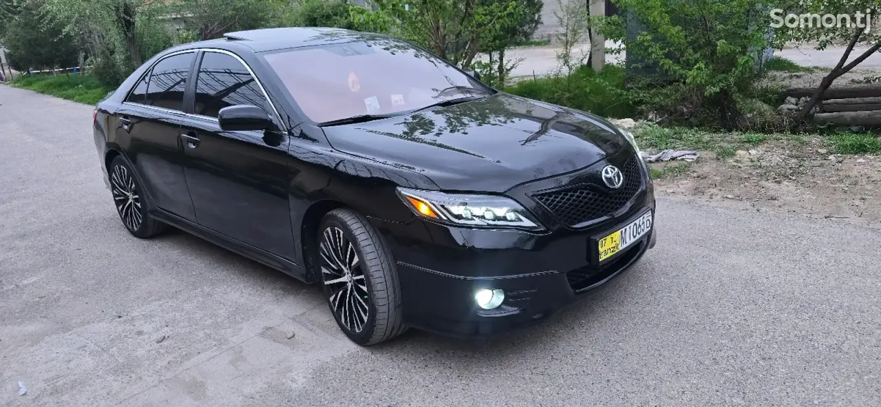 Toyota Camry 2011 · 2.5 AT