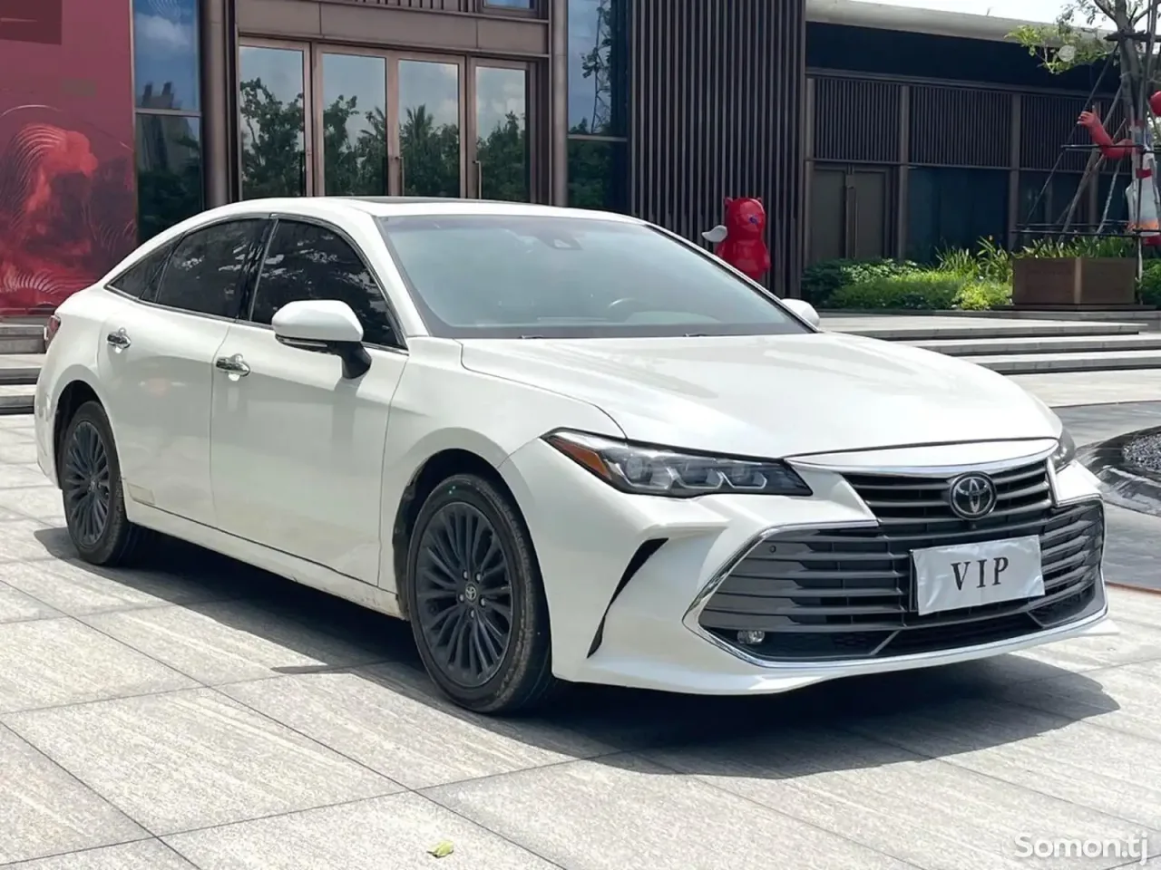 Toyota Avalon 2019 · 2.0 AT