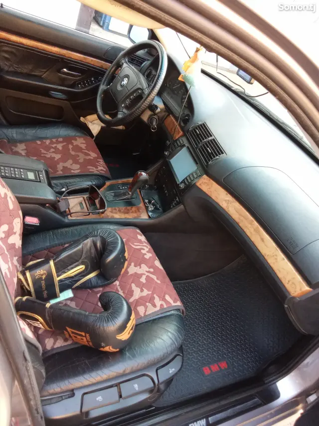 BMW 5 series 1998 · 2.5 AT
