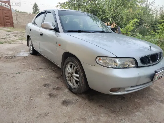 Daewoo Nubira 2001 · 1.6 MT