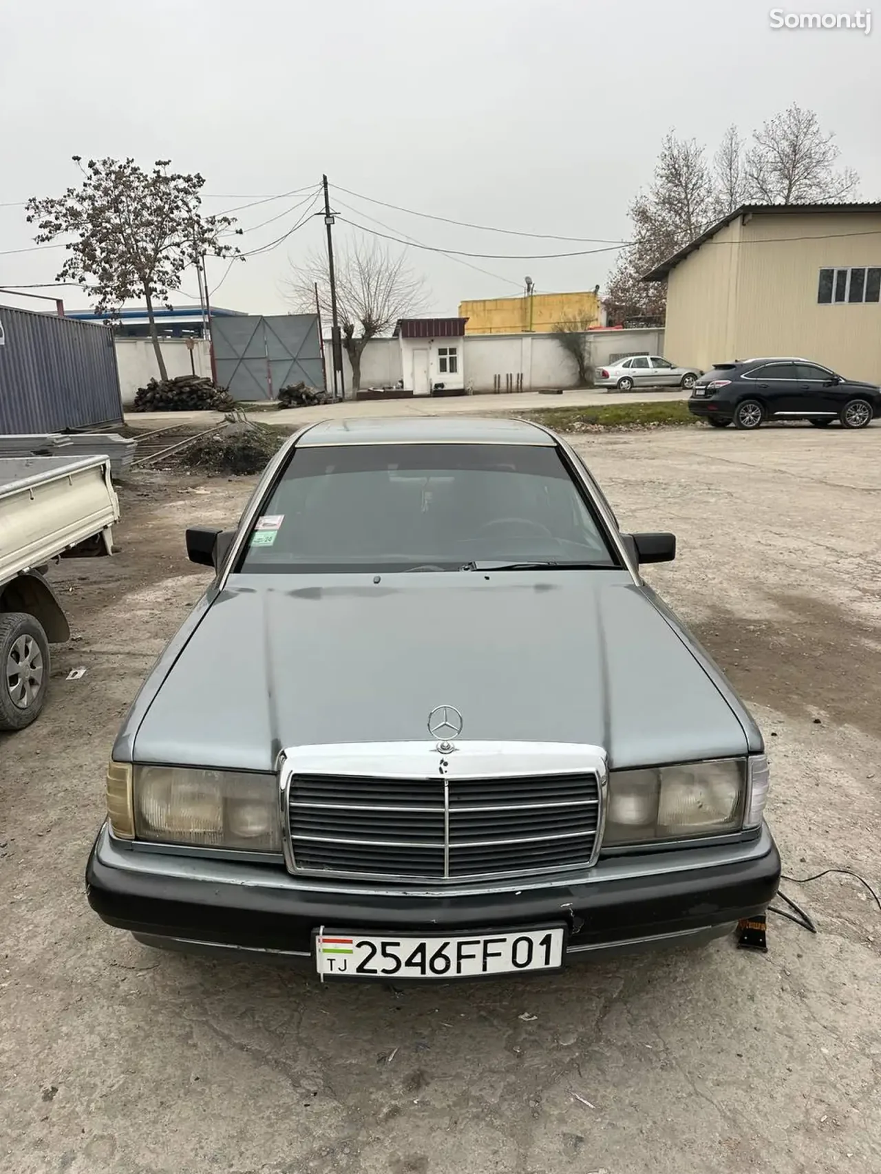 Mercedes-Benz W201 1988 · 2.9 MT
