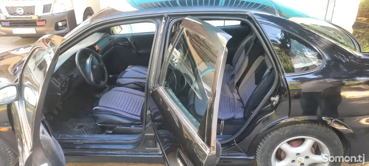 Opel Vectra B 1999 · 1.6 MT