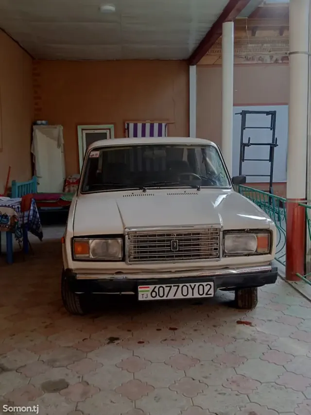Lada (ВАЗ) 2107 1999 · 0.6 MT