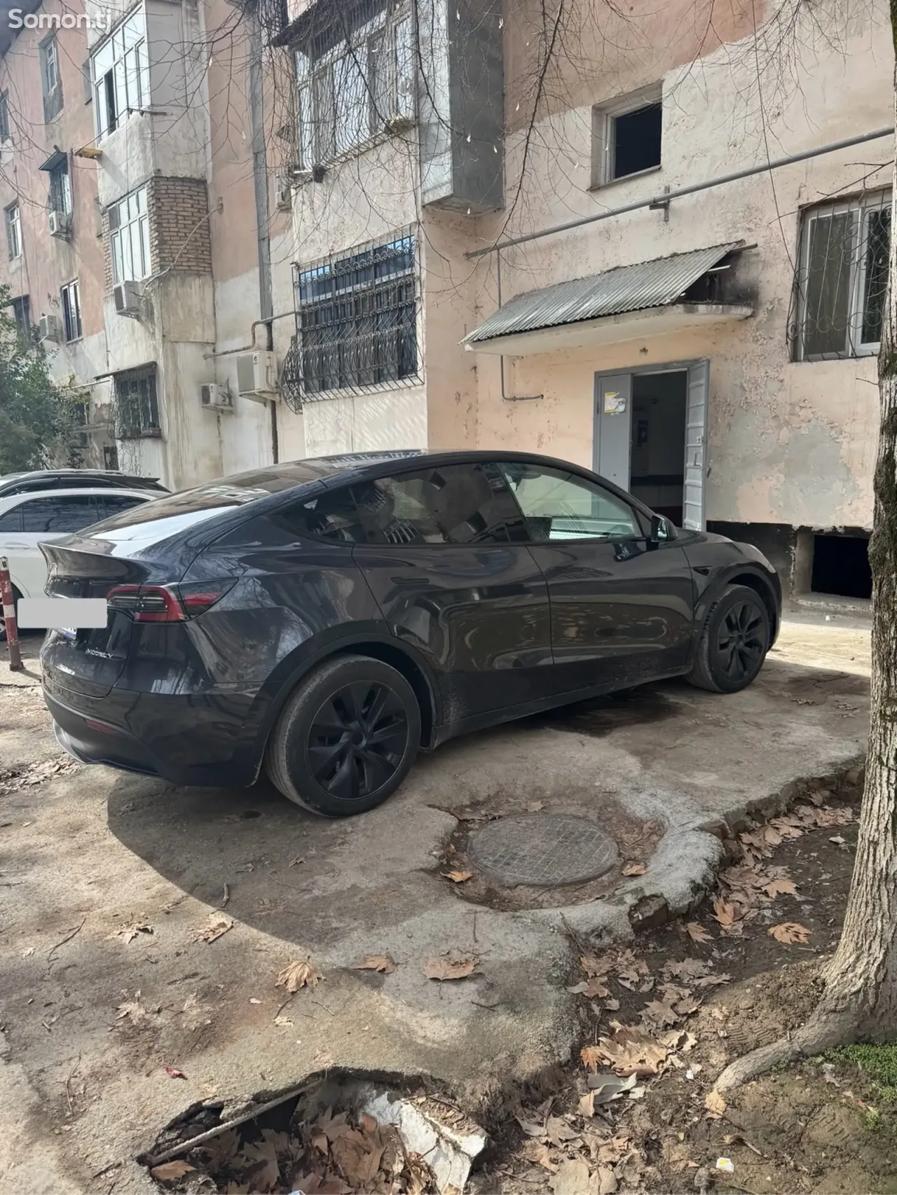Tesla Model Y 2025 · 6.5 AT