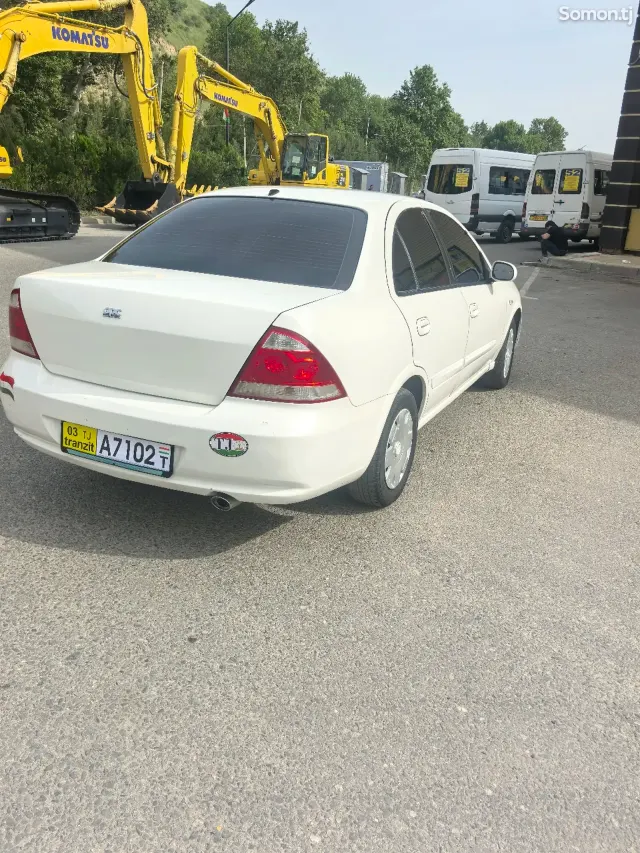 Nissan Almera 2007 · 1.3 MT