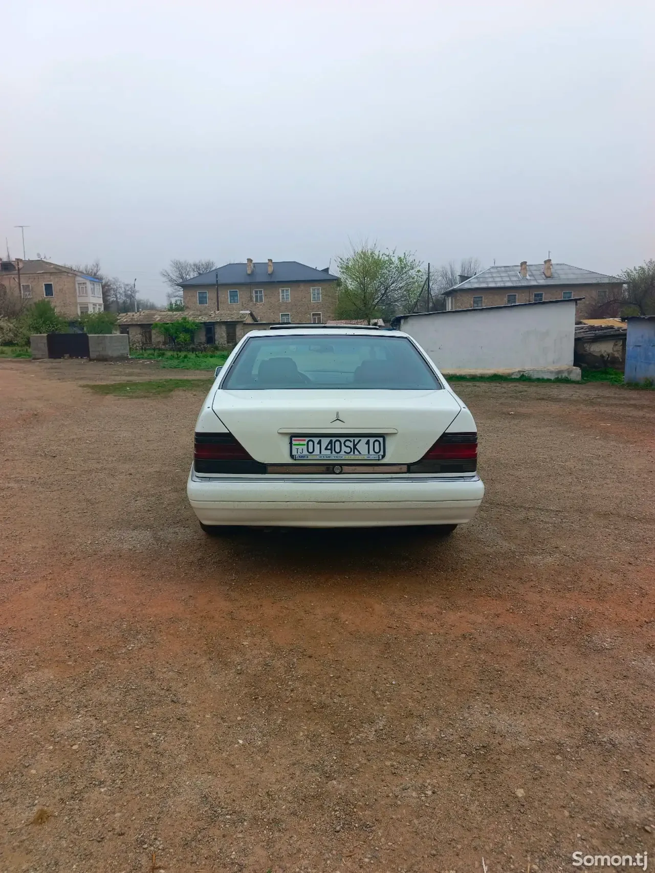 Mercedes-Benz S class 1995 · 3.5 AT