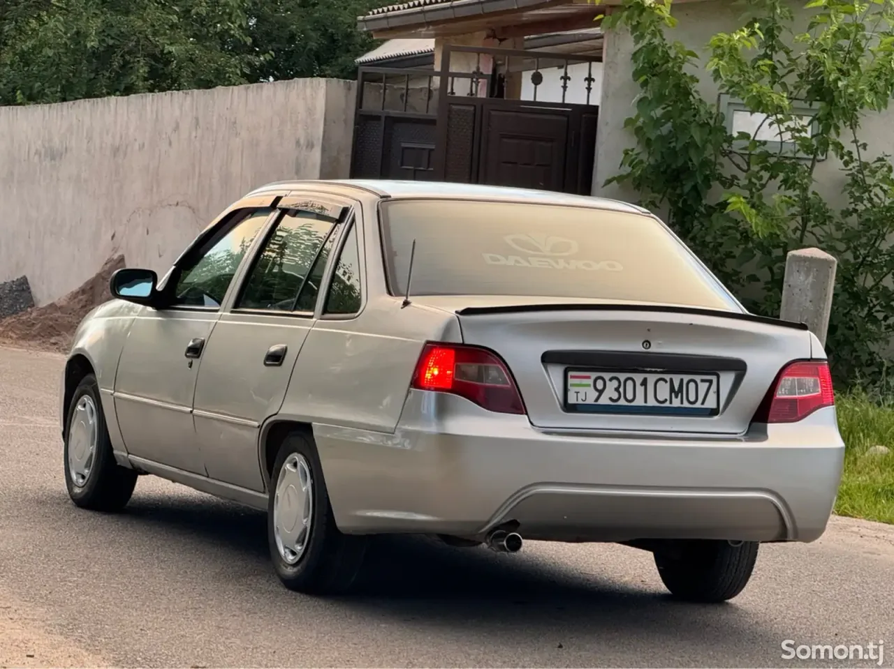 Daewoo Nexia 1995 · 1.6 MT