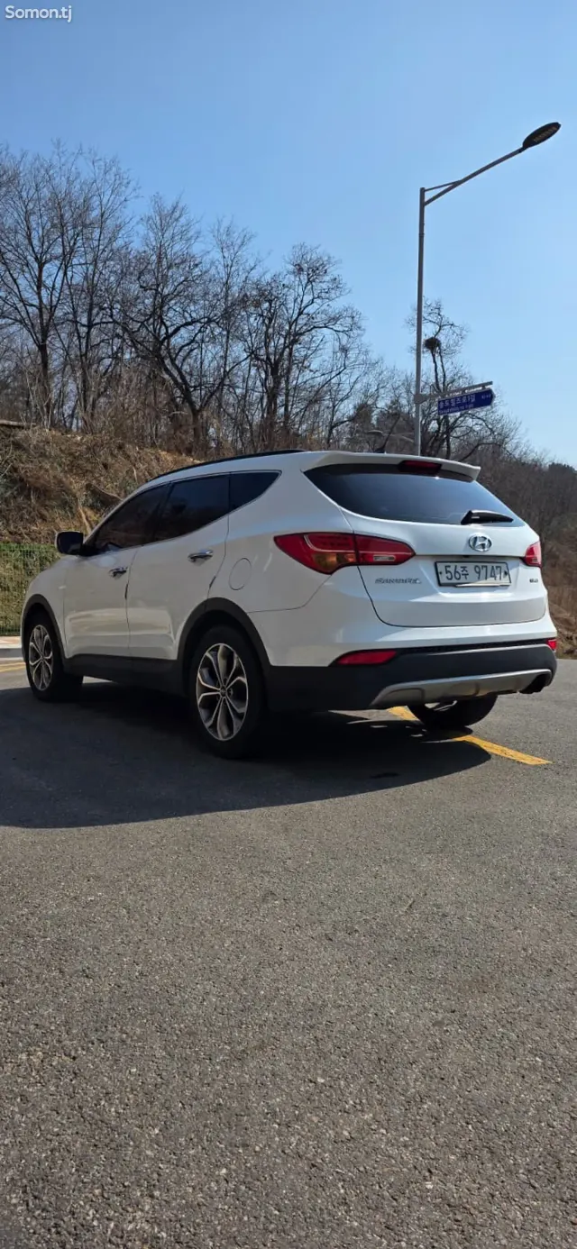 Hyundai Santa Fe 2014 · 2.2 AT